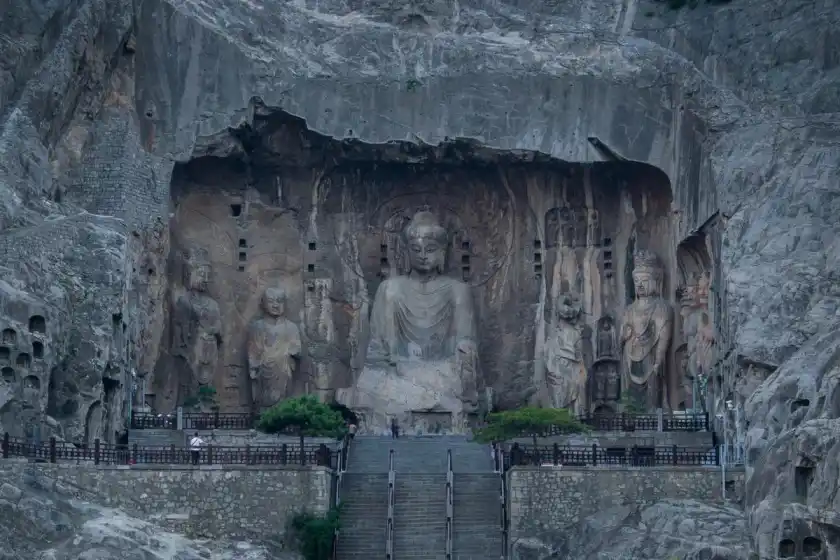Longmen Grottoes,Luoyang,Buddhist carvings,China travel,Historical site