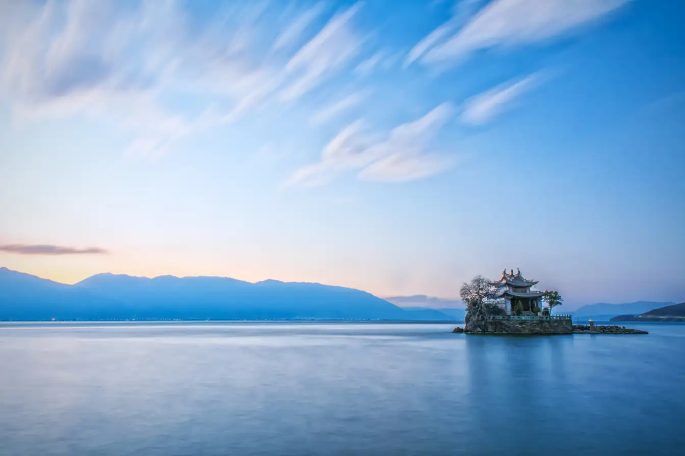 erene lakes, nature tourism, travel photography, mountain landscapes, China destinations