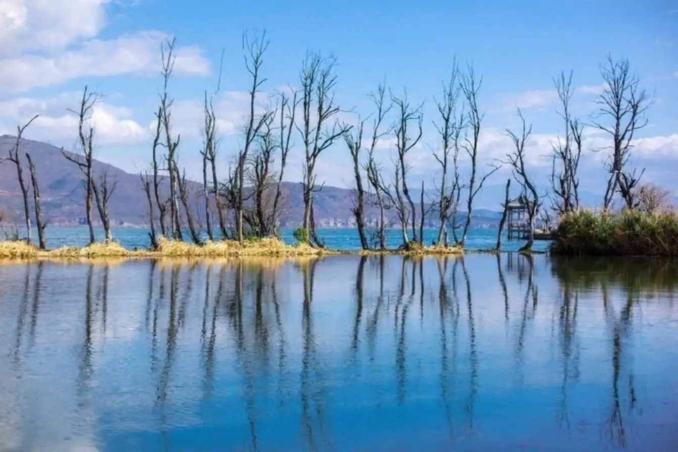 erene lakes, nature tourism, travel photography, mountain landscapes, China destinations