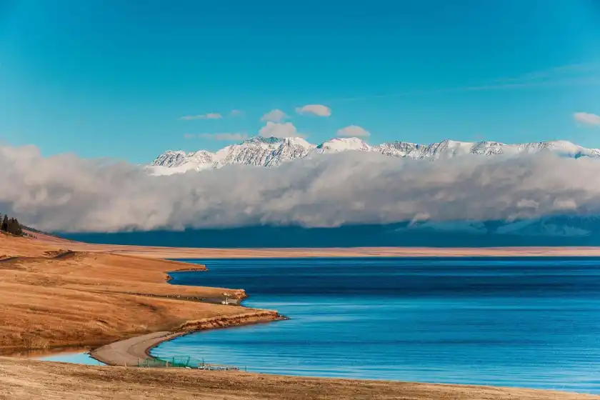 Xinjiang travel, Saitemuhu scenery, the northwest of China, natural wonders, travel guide