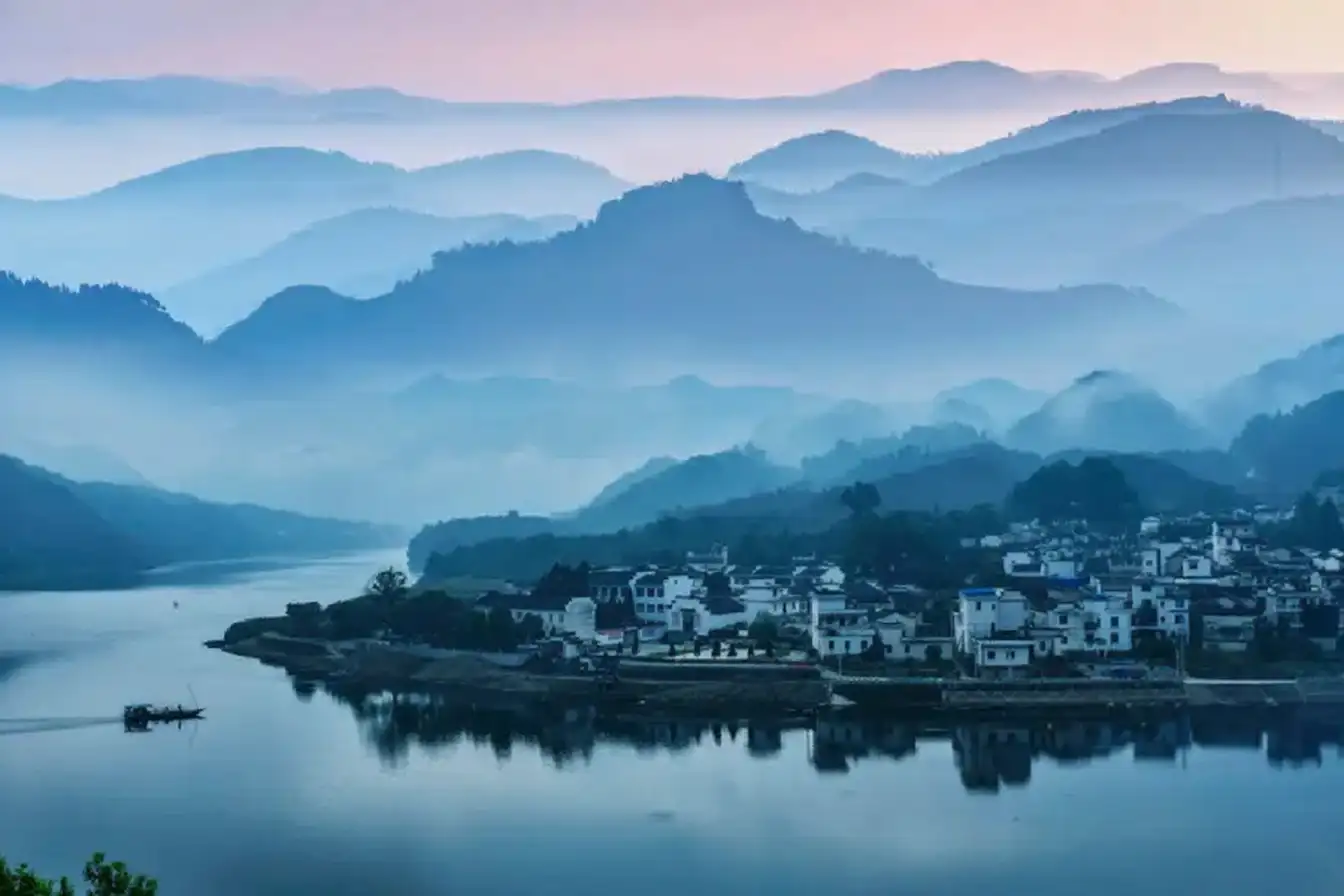 Traditional Chinese village, ancient village, misty mountains, tranquil lakes, traditional architecture, rich cultural heritage