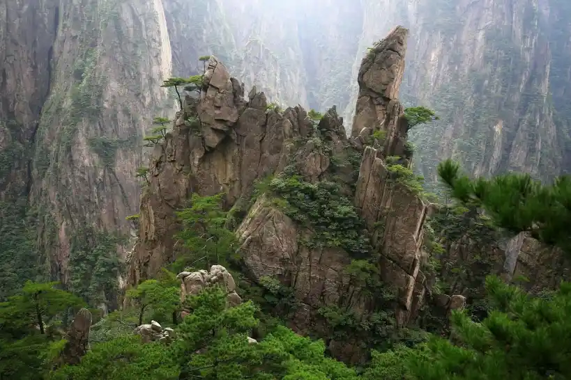 Yellow Mountain, China, Natural Wonders