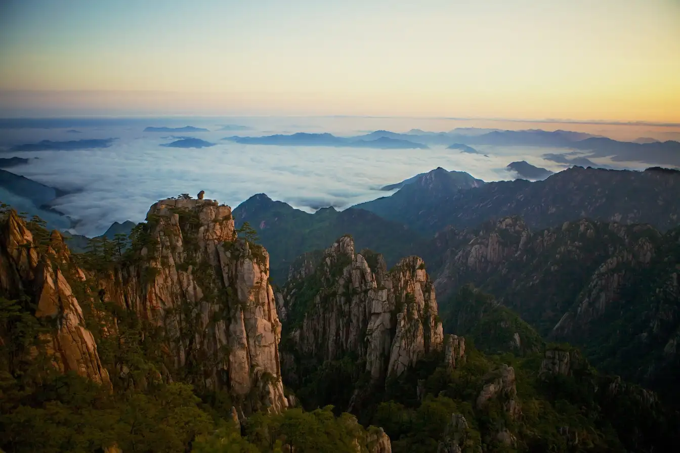 Yellow Mountain, China, Scenic Hiking