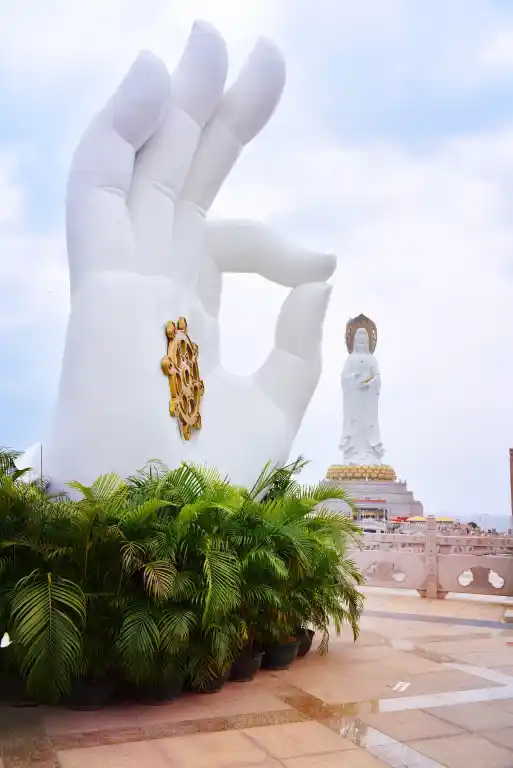 Nanshan Guanyin, spiritual serenity, China attractions