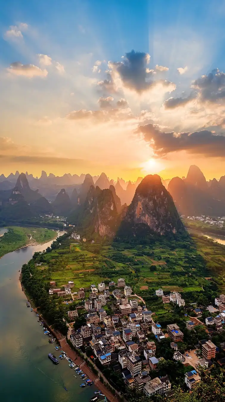 Li River, sunset view, travel China