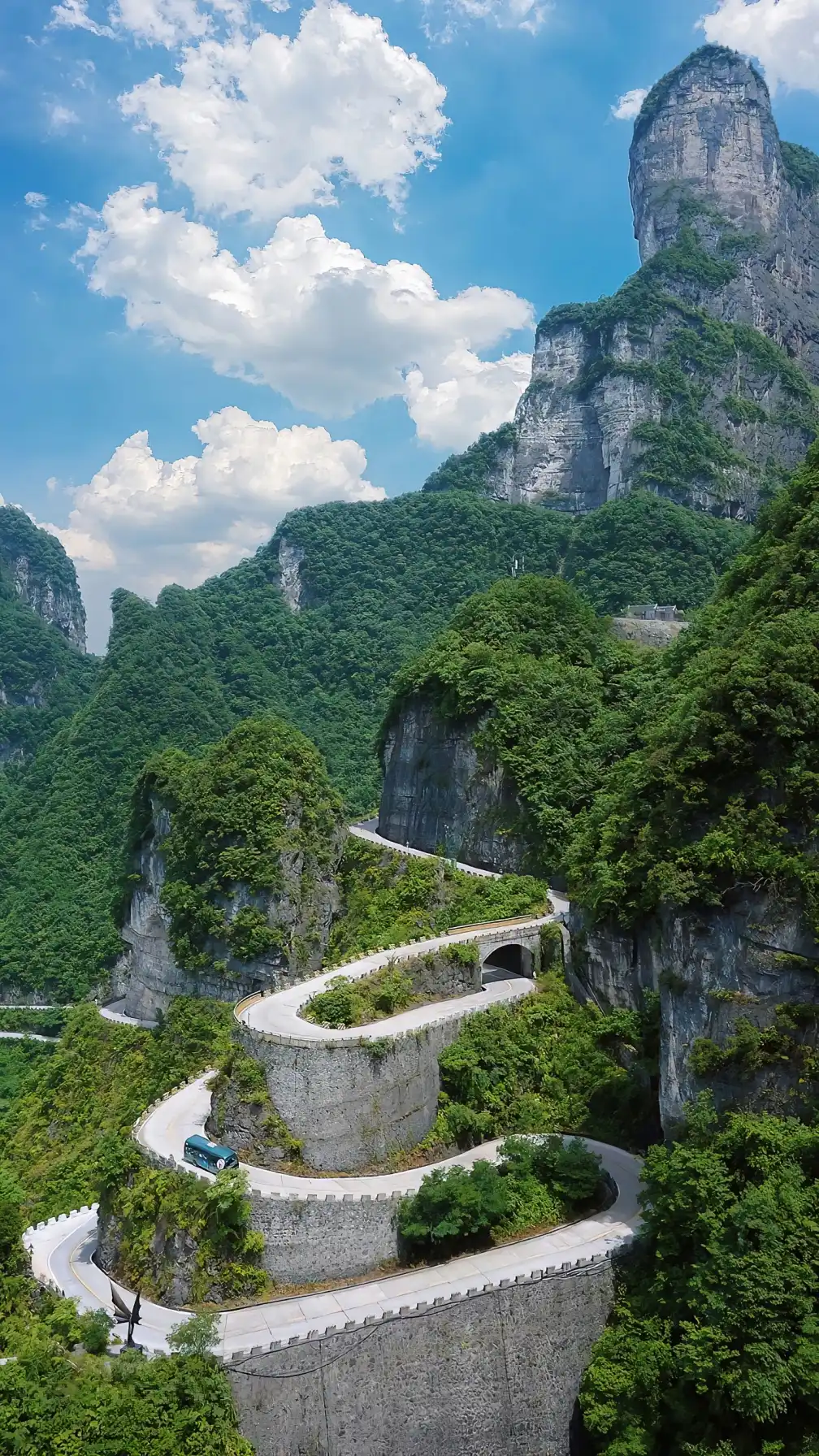 Tianmen Mountain, Zhangjiajie, cable car