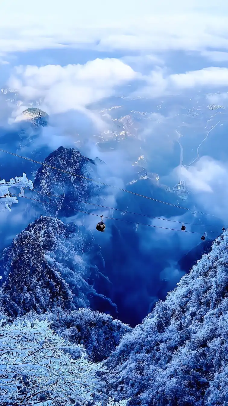 Zhangjiajie, China travel, Winter tourism