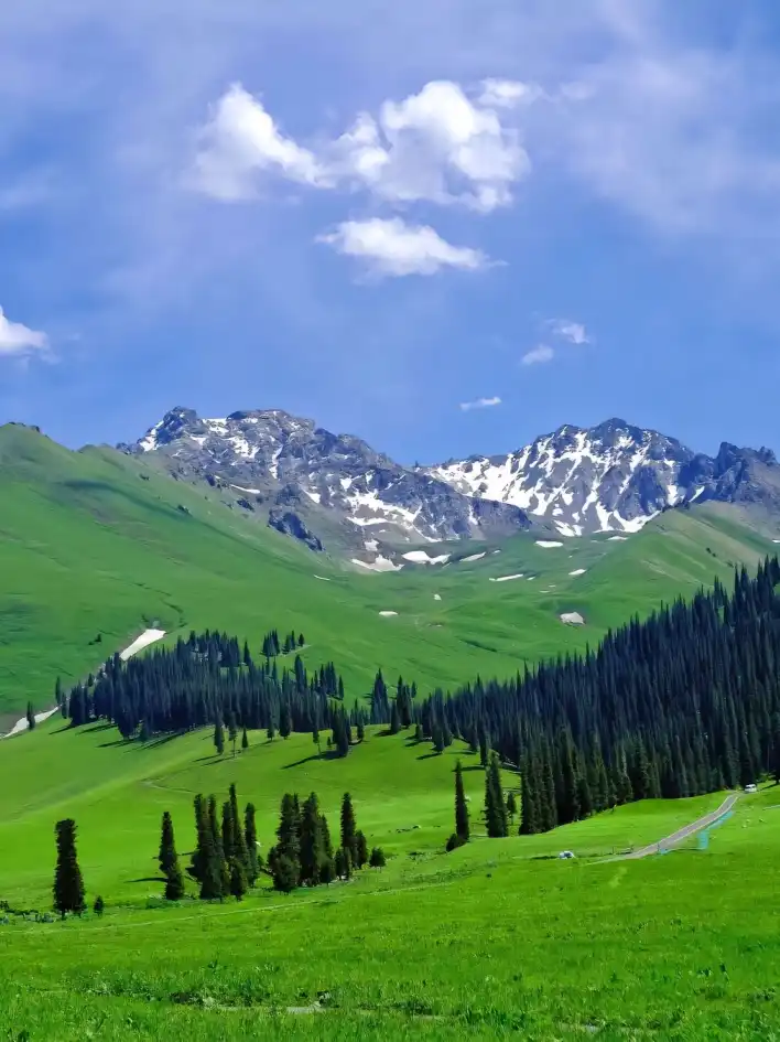 Xinjiang travel, explore China, Chinese cultural tour