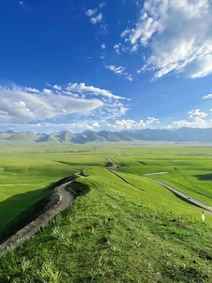 Xinjiang travel, explore China, Chinese cultural tour