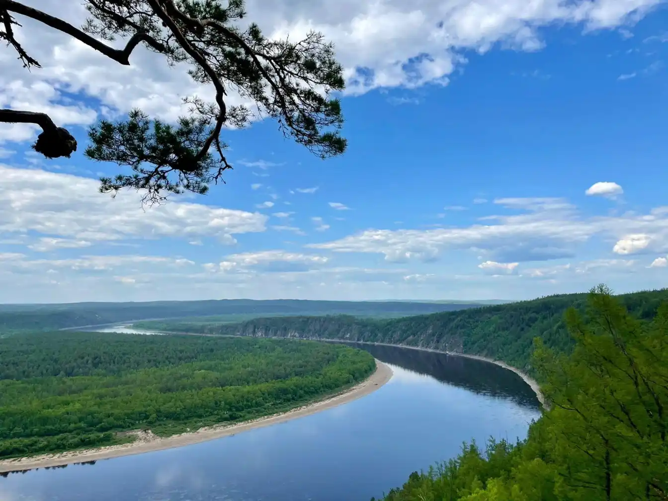 Mohe travel, China tourism, family vacation