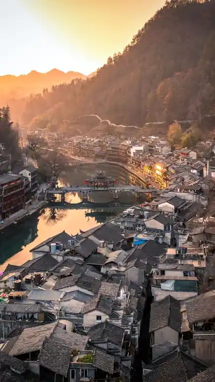 Phoenix Ancient Town travel, China tourism, family trip