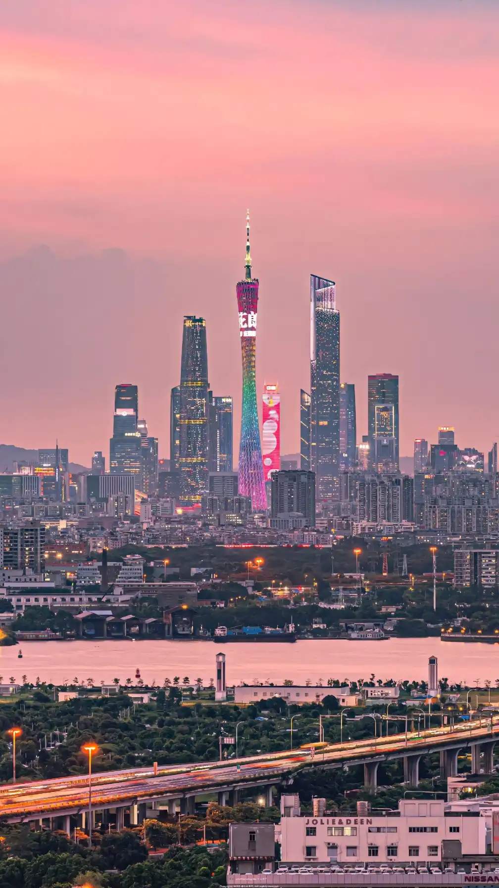 Guangdong, China travel, Cantonese cuisine, cultural heritage, southern China, Guangdong attractions, Guangdong tourism