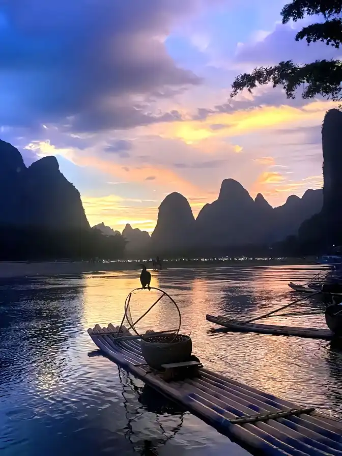 Li River bamboo raft, Li River tour, Li River travel guide, Xingping highlights, Yangshuo travel tips