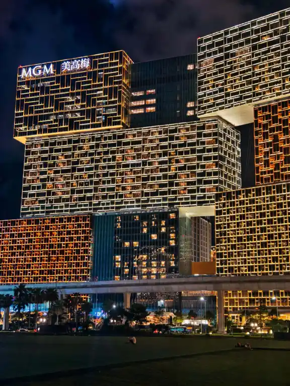 Macau light show, city charm, travel in Macau