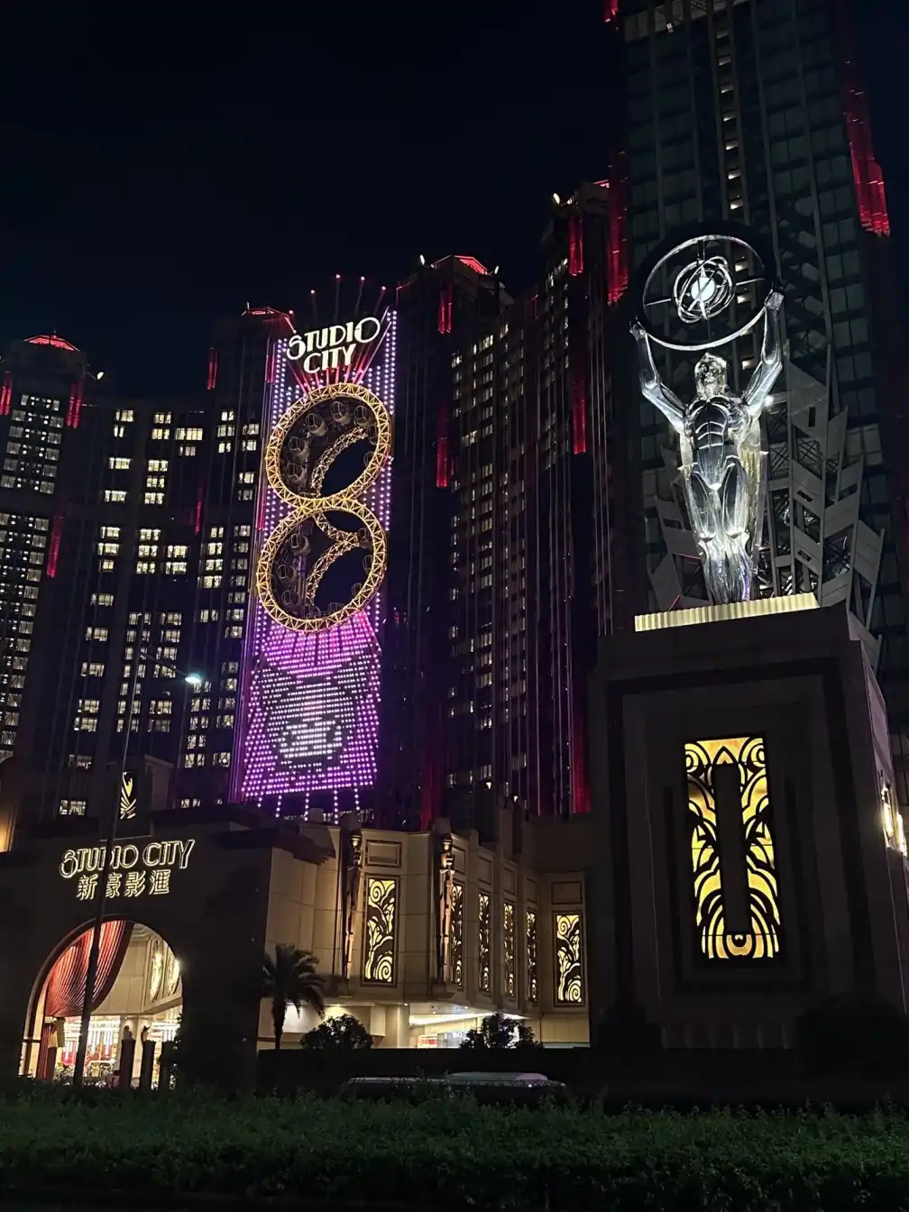 Macau travel guide, Macau City, China, top attractions in Macau, Macau sightseeing, things to do in Macau, Macau cuisine, visit Macau, Macau travel tips